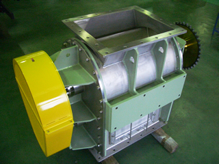 image:Scraper type rotary valve